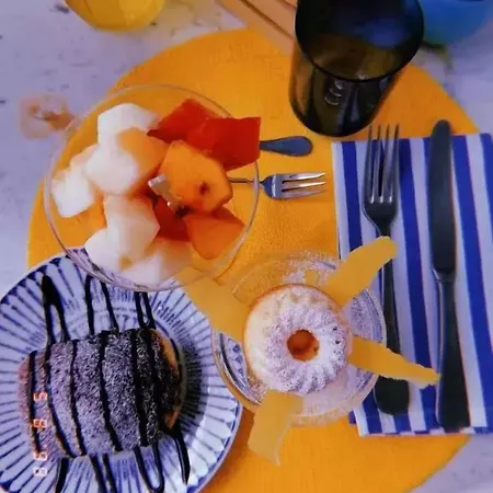 Capri أناكابْري